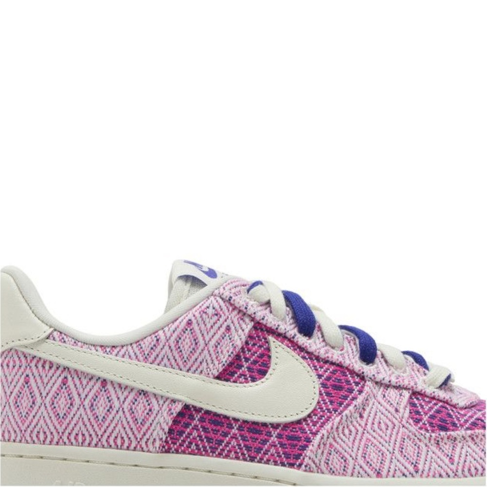 Nike
Air force 1
'woven together'
NWOT - Picture 12 of 12